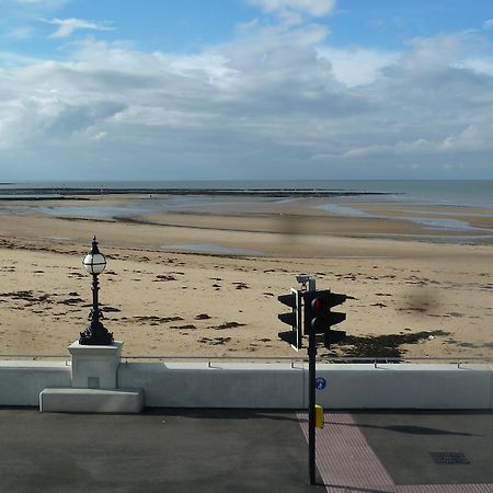 Beachview Guest House Accommodations Margate Dış mekan fotoğraf