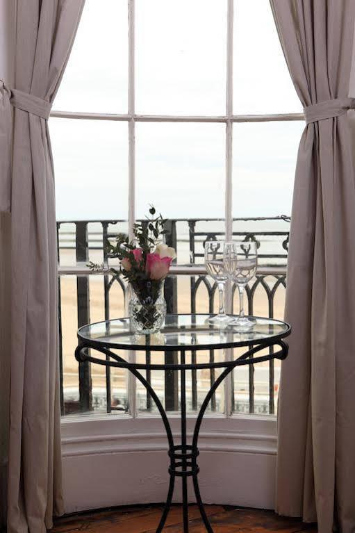 Beachview Guest House Accommodations Margate Dış mekan fotoğraf