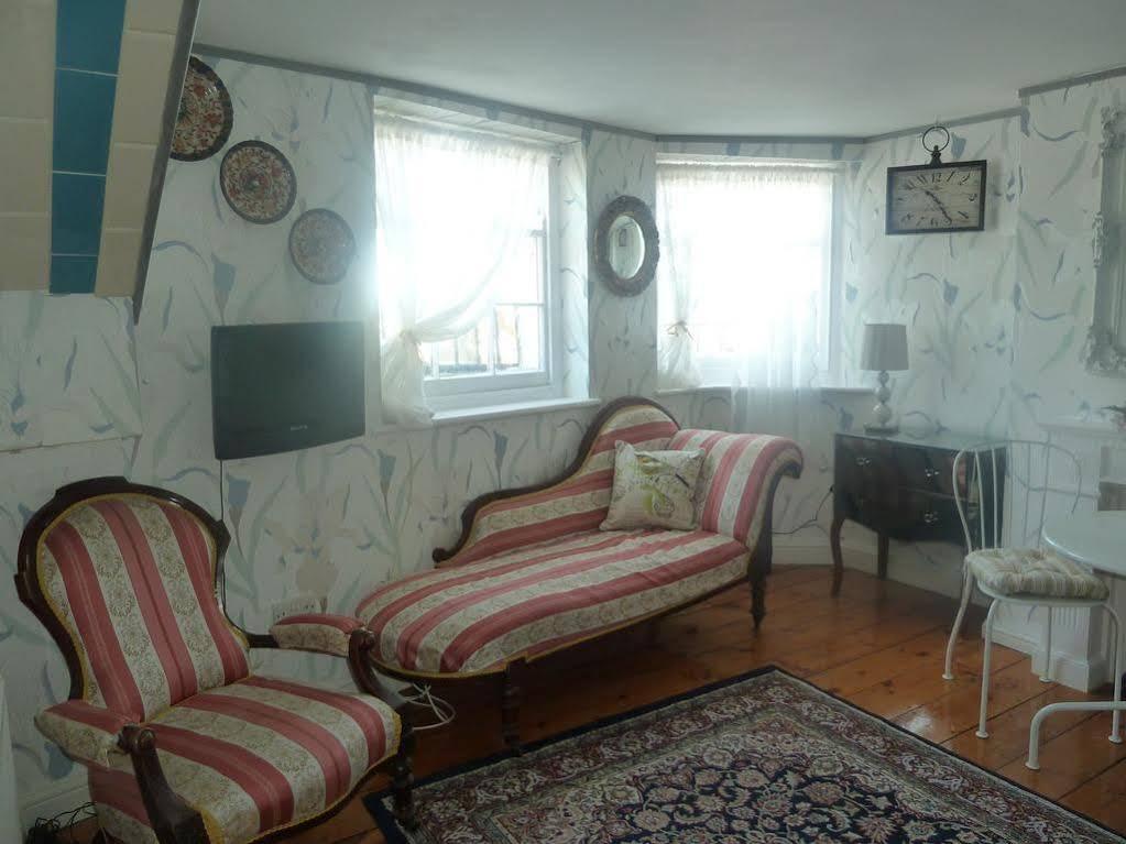 Beachview Guest House Accommodations Margate Dış mekan fotoğraf